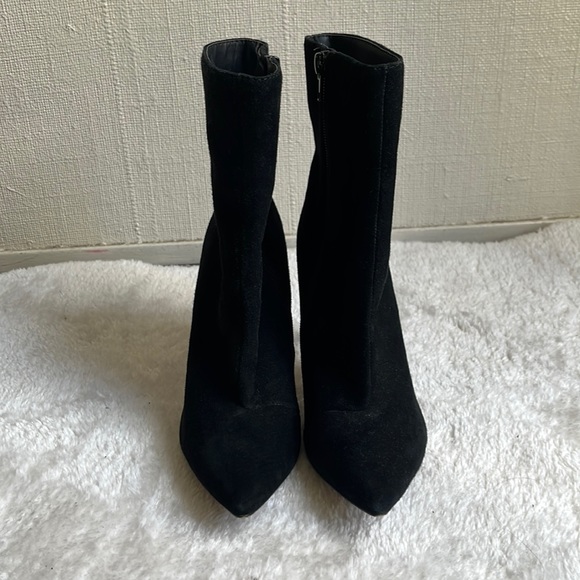 Steve Madden Booties - Picture 1 of 2